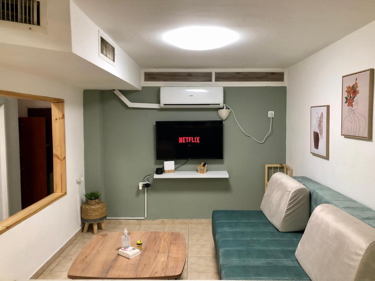 Melambai Appartement Eilat Buitenkant foto
